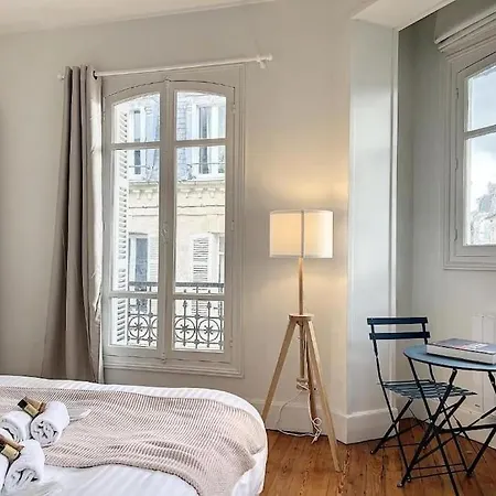 Le Plenitude Yourhosthelper Apartament *